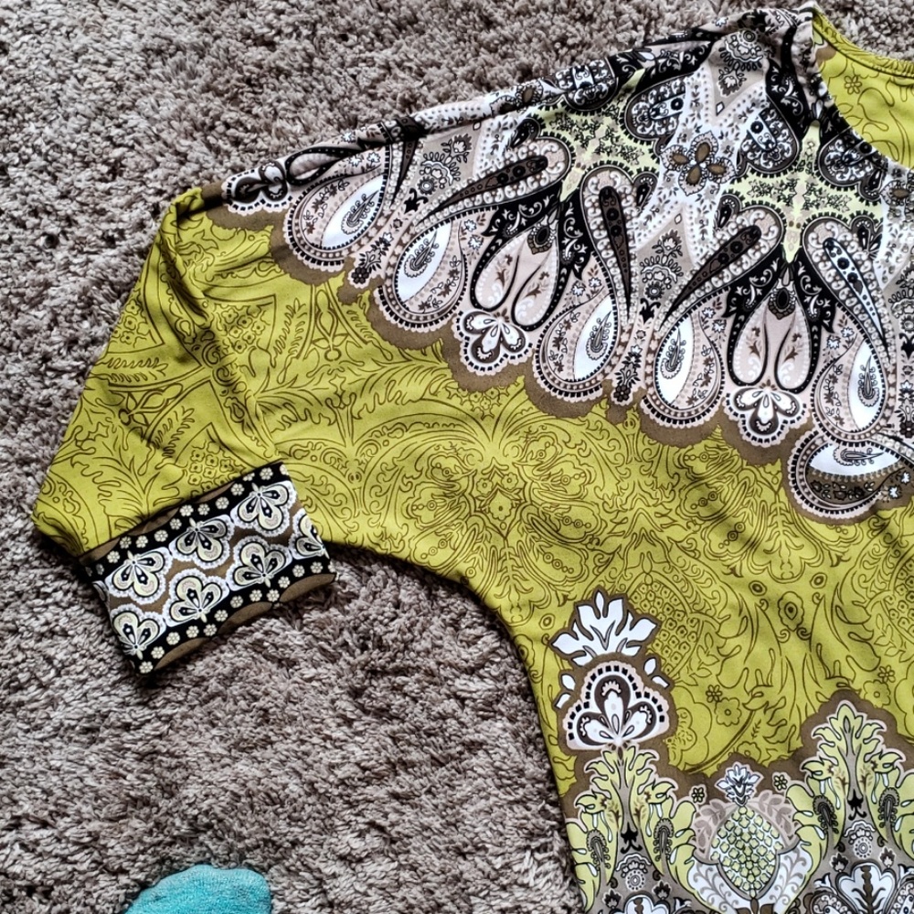 Elbow length top - Picture 3 of 5